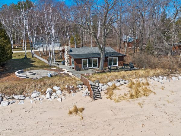 6576 Silver Beach - N, Unit 6577, Belgium, WI 53013