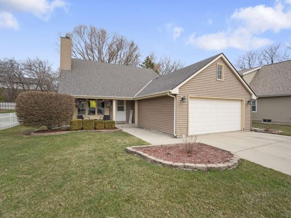 1336 Park Ave, South Milwaukee, WI 53172