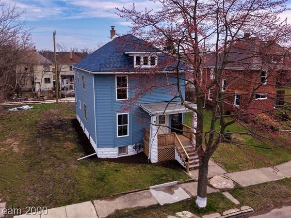 6100 Ironwood Street, Detroit, MI 48210