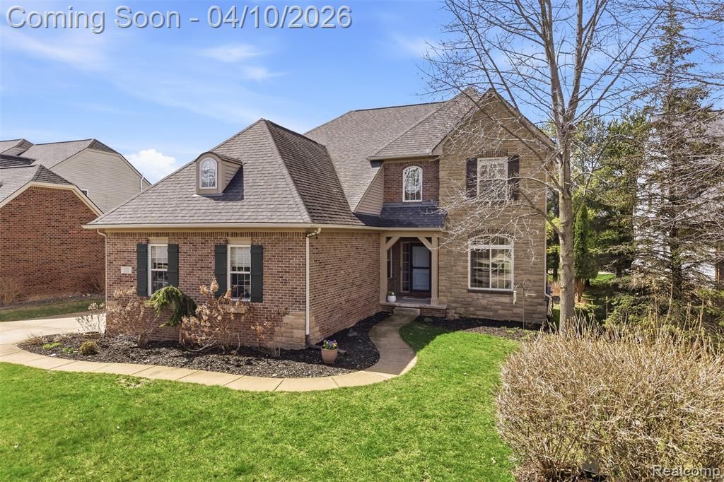 151 Singh Boulevard, South Lyon, MI 48178 Main Photo