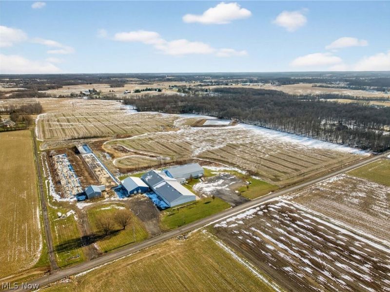 Deerfield Avenue NW, Dalton, OH 44618 Photo 3