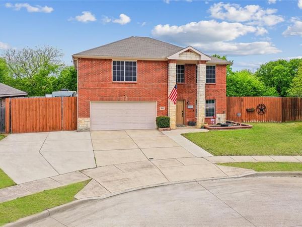9041 Graywolf Ridge Trail, Fort Worth, TX 76244