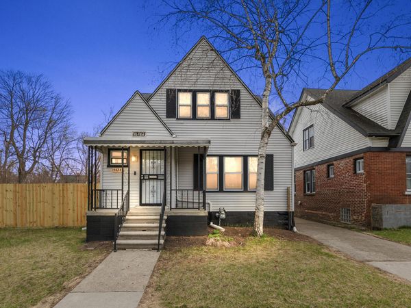 15424 Cruse Street, Detroit, MI 48227