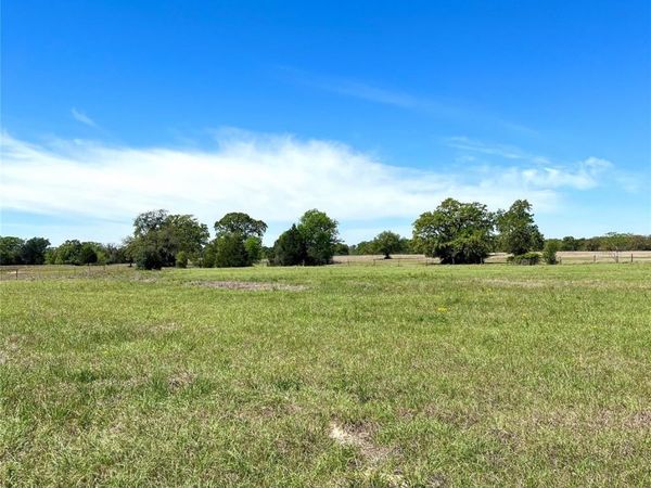 2654 County Road 329, Lincoln, TX 78948
