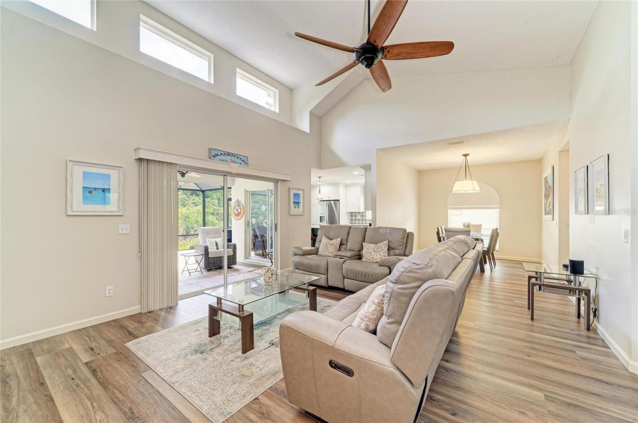 1007 50th Street E, Bradenton, FL 34208 Photo