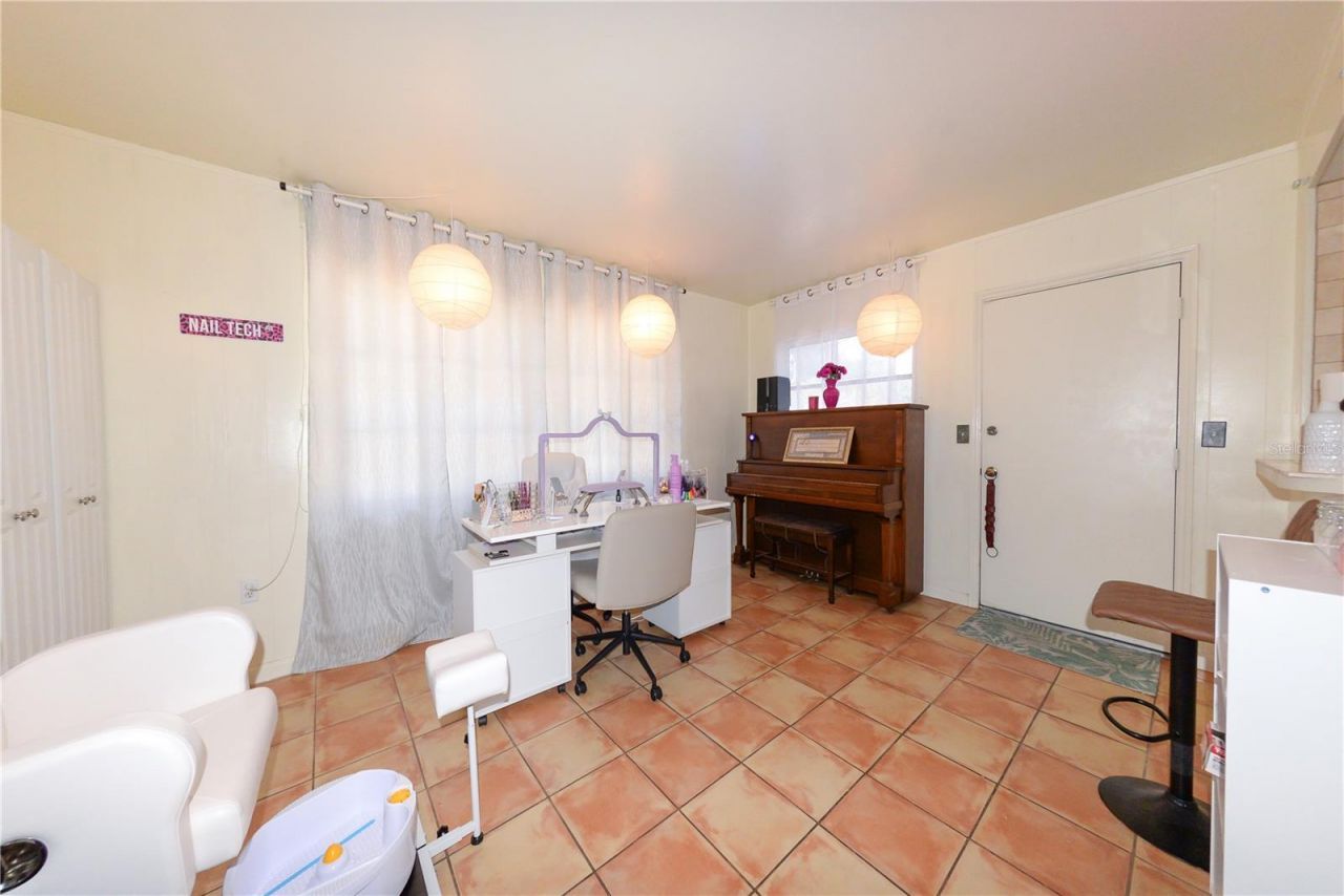 9215 Kingston Road, Bradenton, FL 34210 Photo