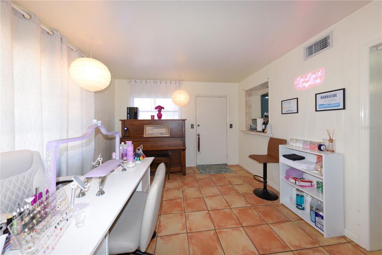 9215 Kingston Road, Bradenton, FL 34210 Photo