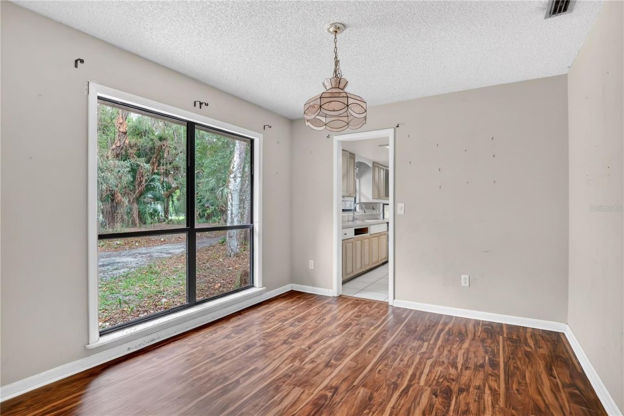 599 Lake Geneva Road , Geneva, FL 32732 Photo