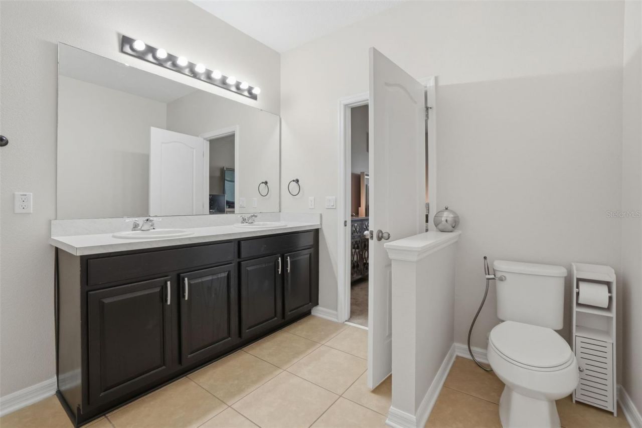 3933 Wind Dancer Circle , Saint Cloud, FL 34772 Photo