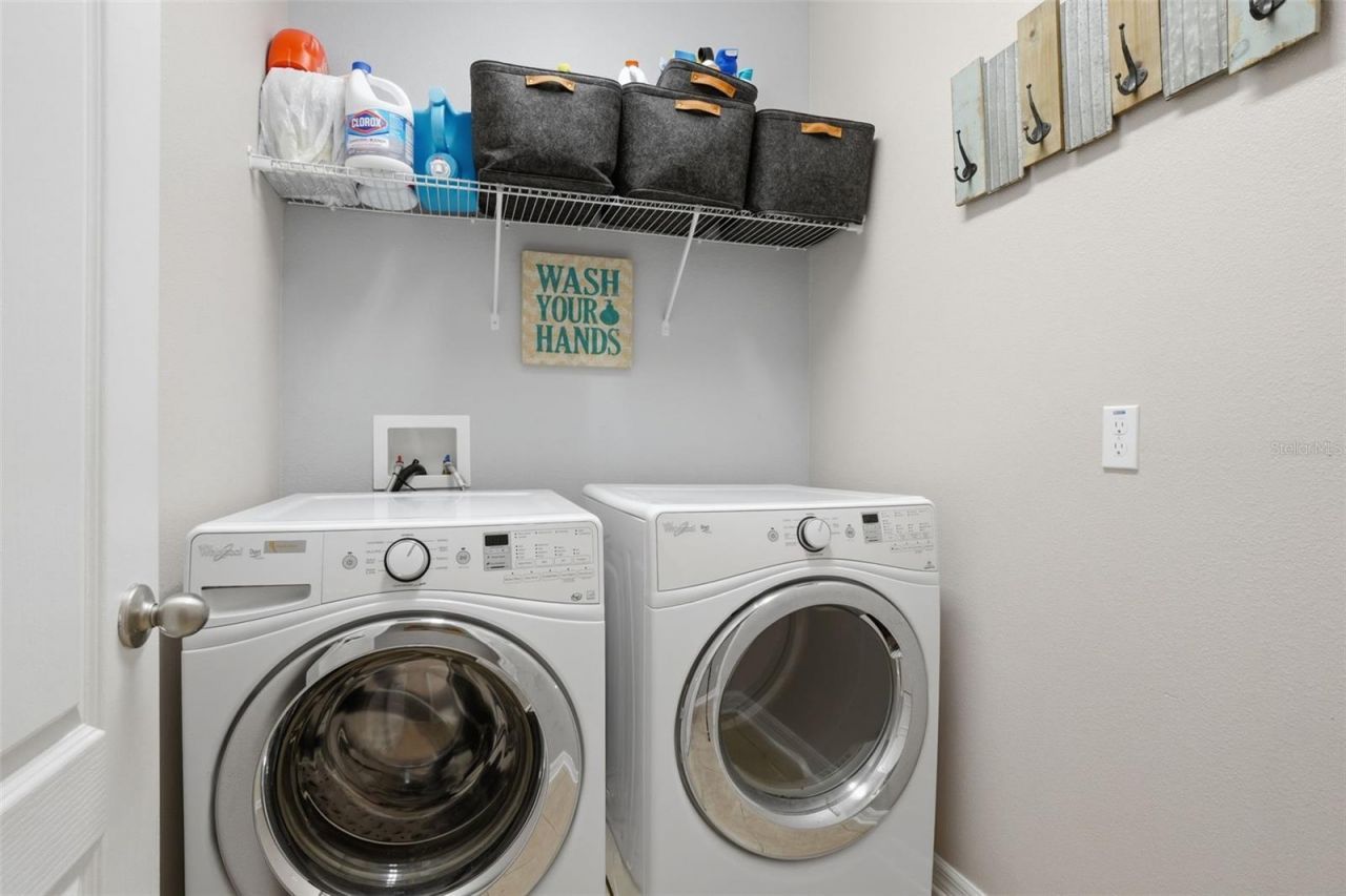 3933 Wind Dancer Circle , Saint Cloud, FL 34772 Photo