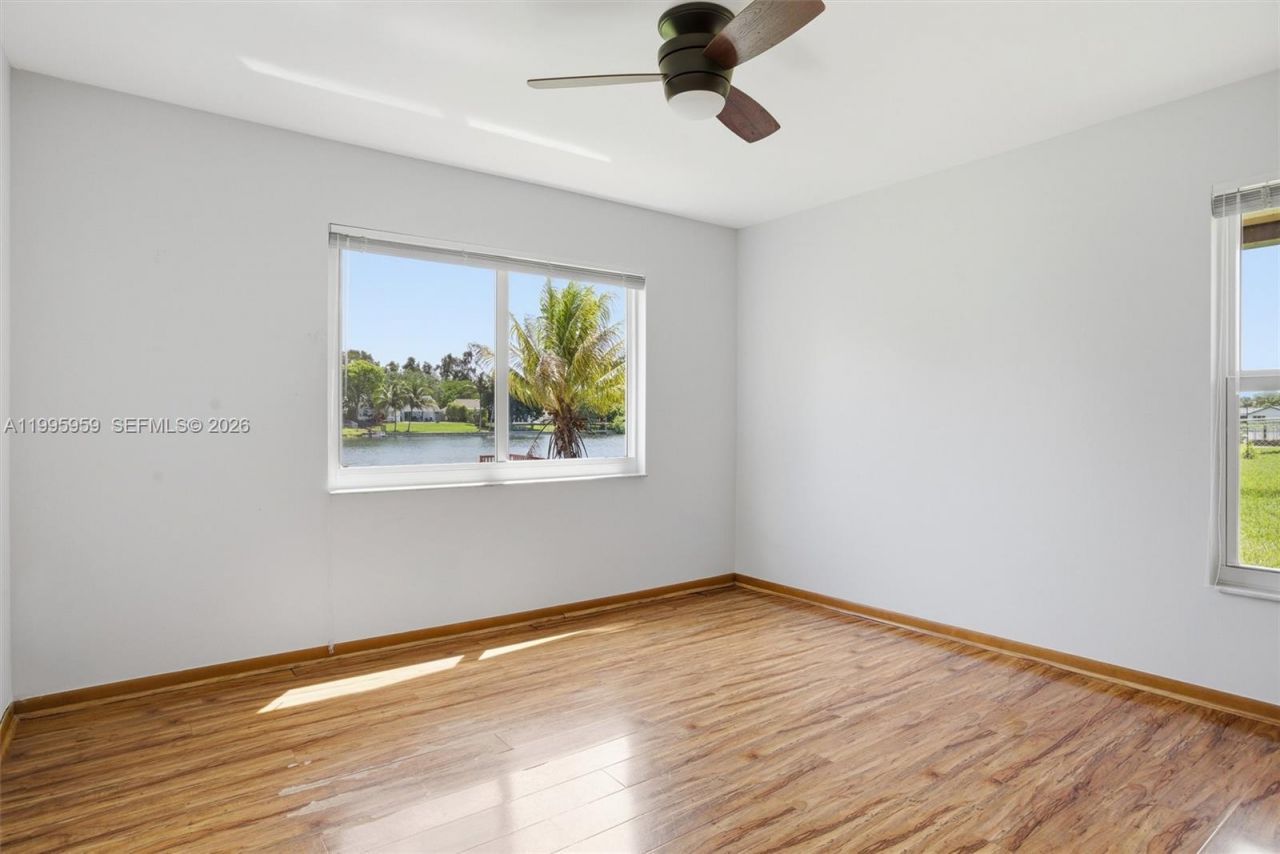 8230 SW 55th Ct , Davie, FL 33328 Photo