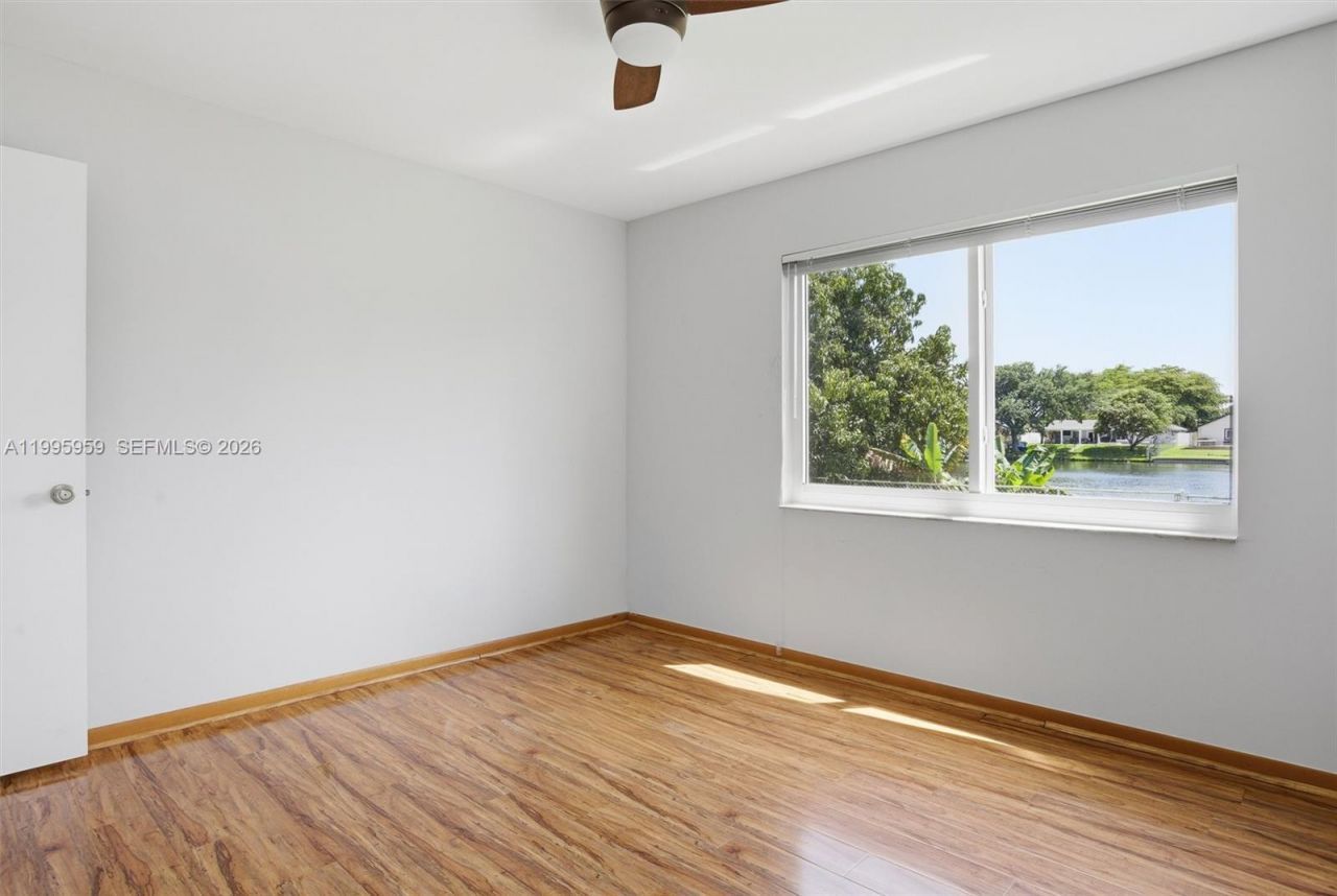 8230 SW 55th Ct , Davie, FL 33328 Photo