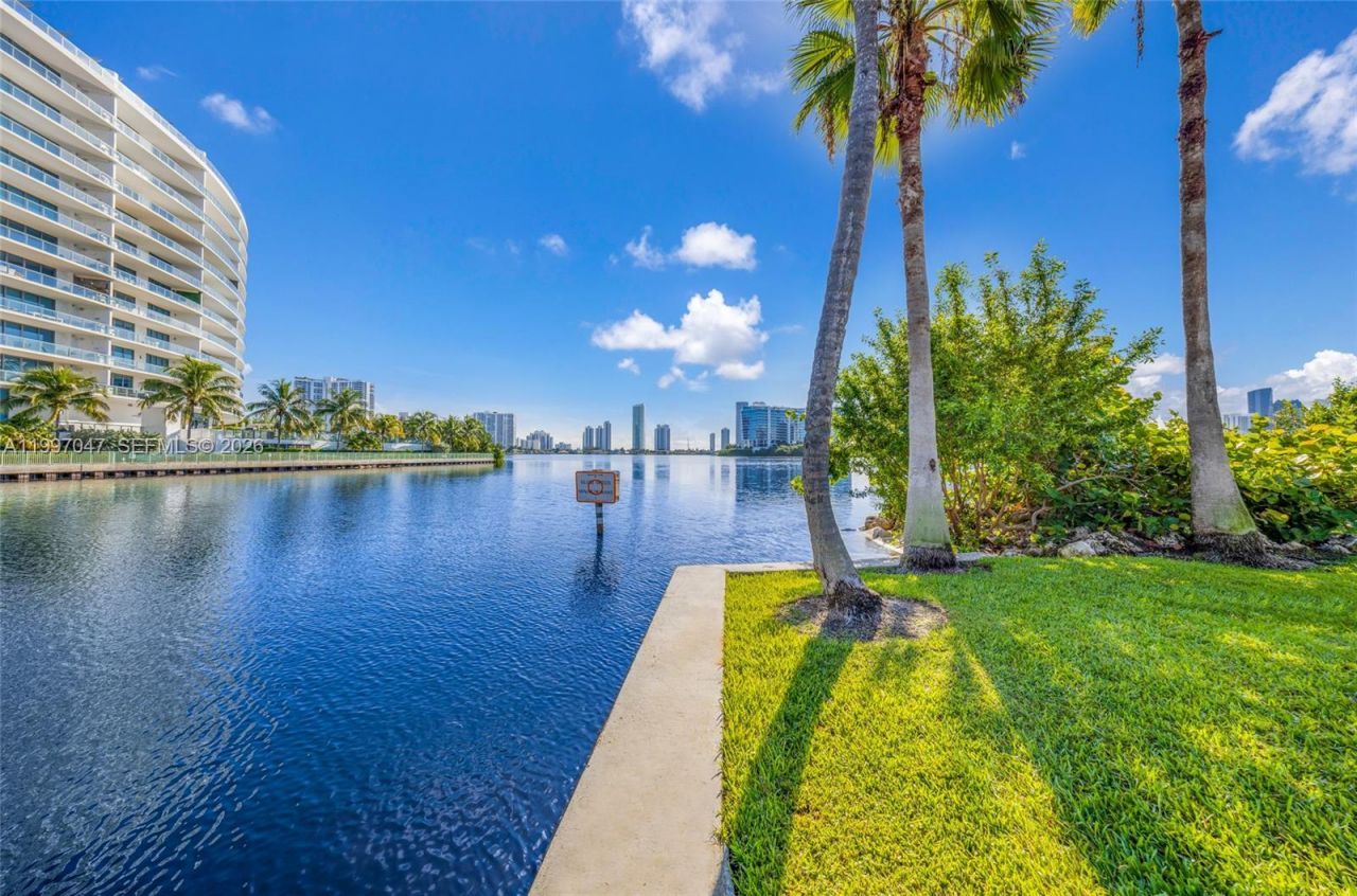 3245 NE 184 St, Unit 13101, Aventura, FL 33160 Photo