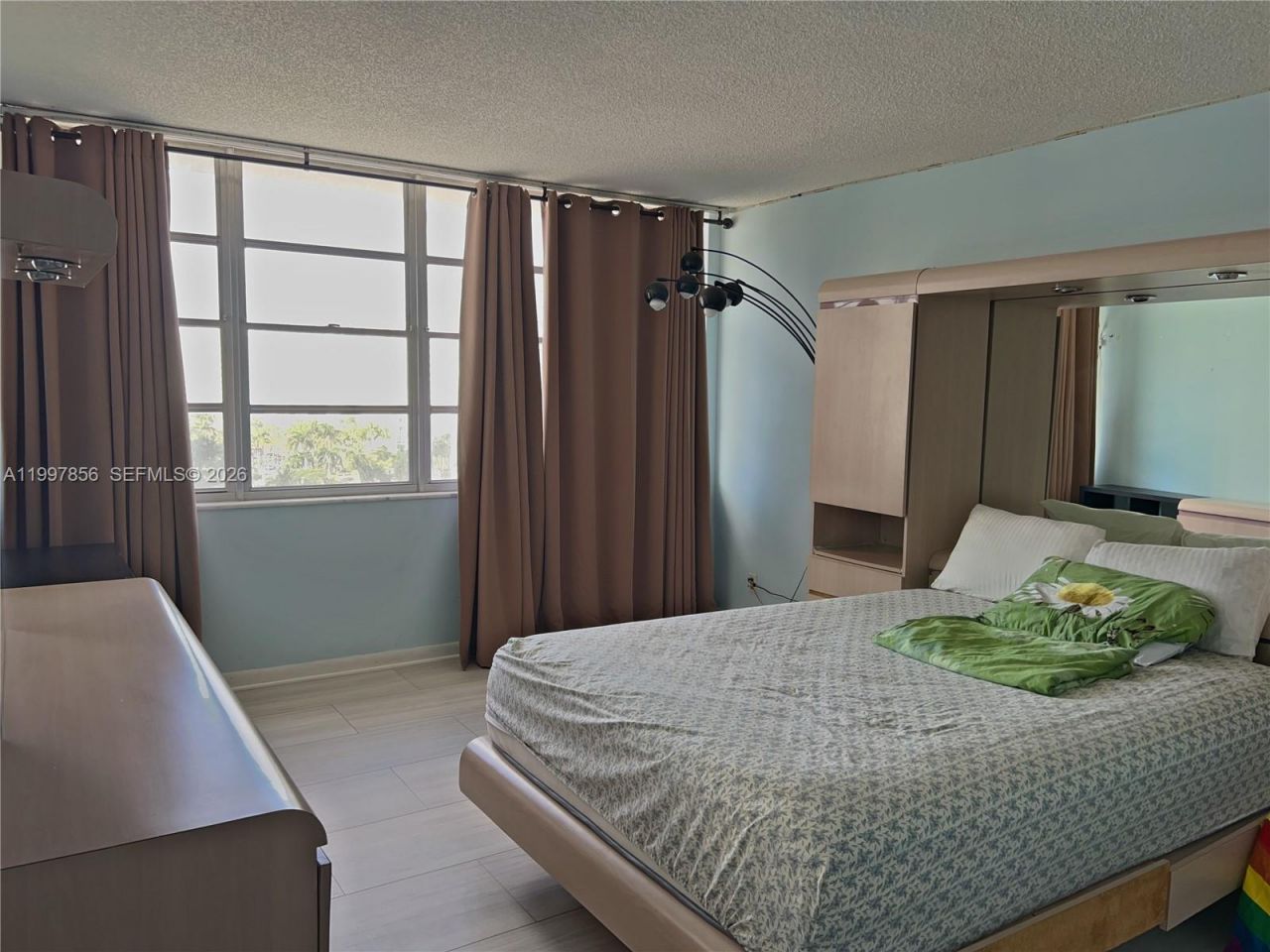 1801 S Ocean Dr, Unit 934, Hallandale Beach, FL 33009 Photo