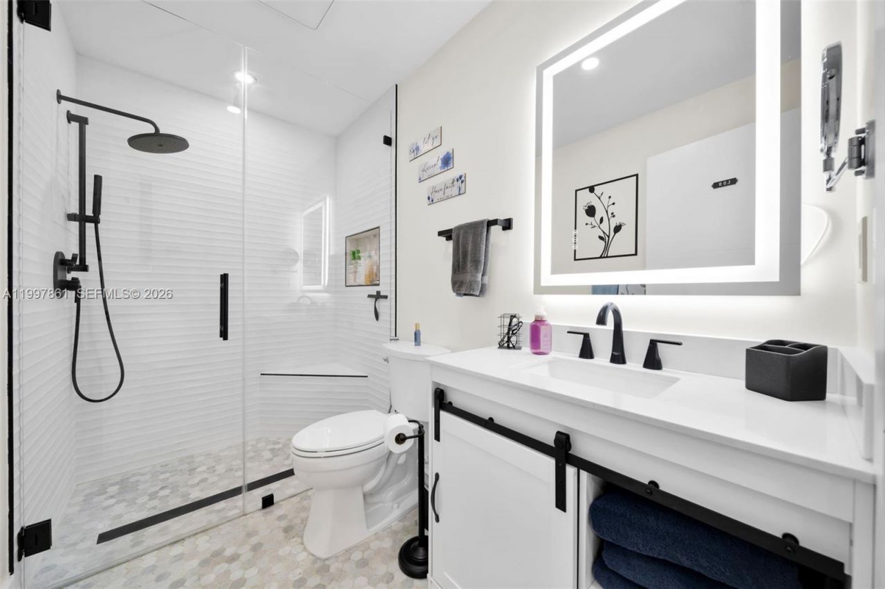 1574 Ricardo, Fort Myers, FL 33901 Photo