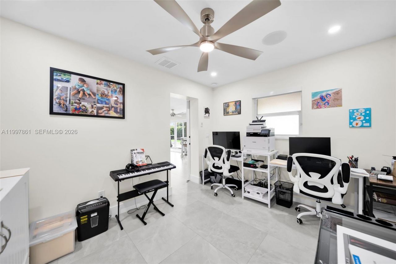 1574 Ricardo, Fort Myers, FL 33901 Photo