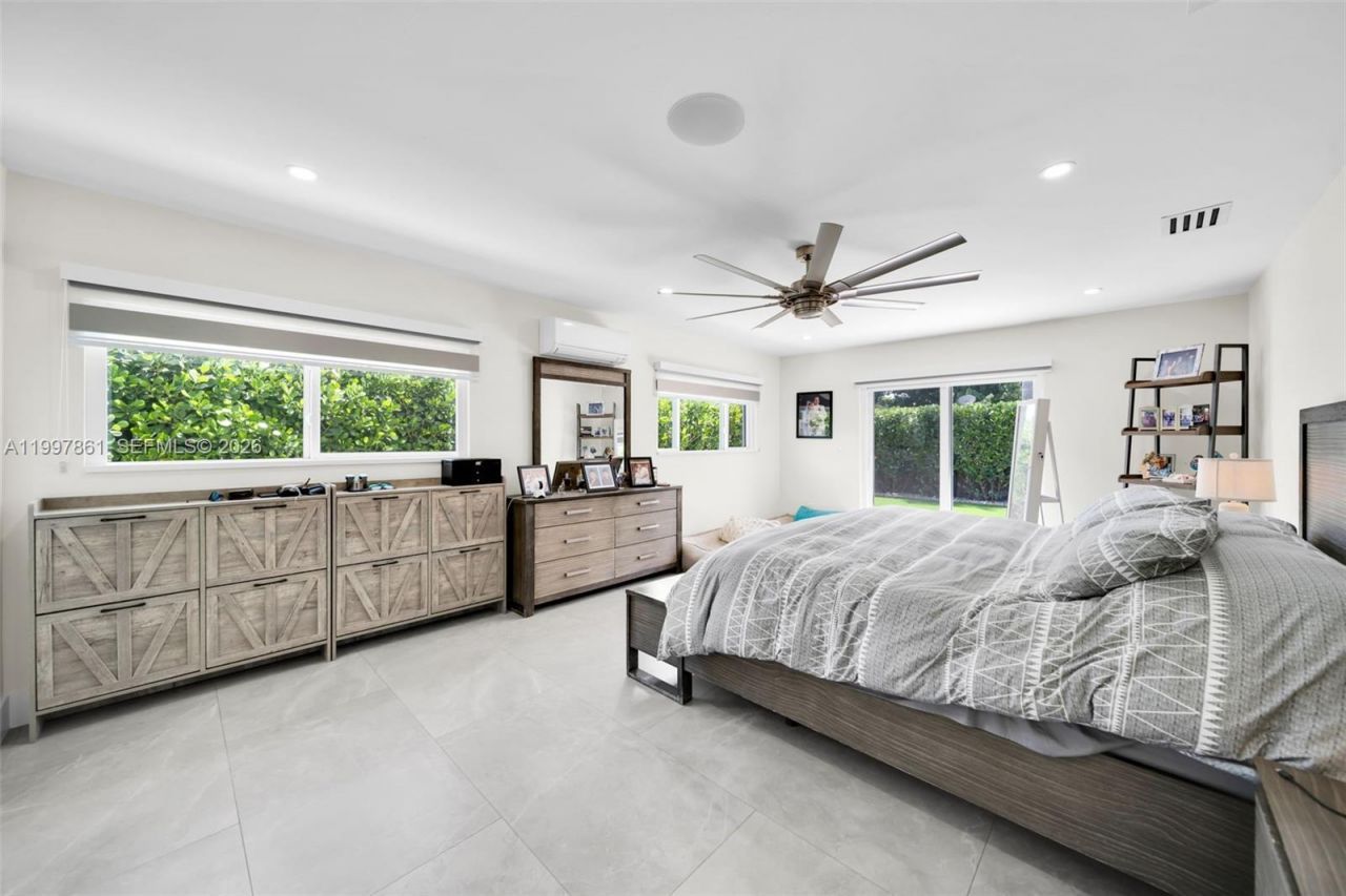 1574 Ricardo, Fort Myers, FL 33901 Photo