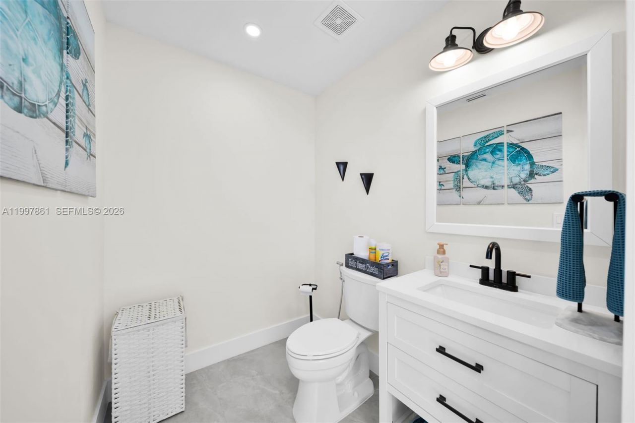 1574 Ricardo, Fort Myers, FL 33901 Photo