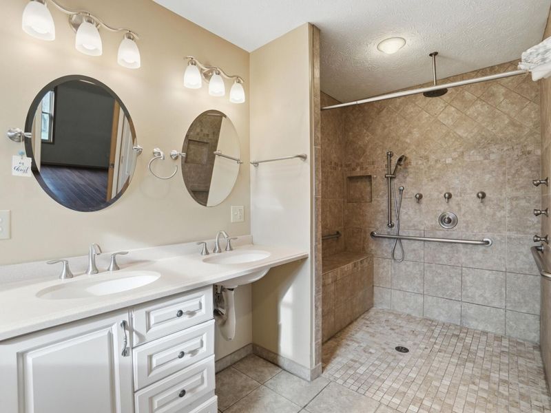 4248 Powell Road, Huber Heights, OH 45424 Photo 45