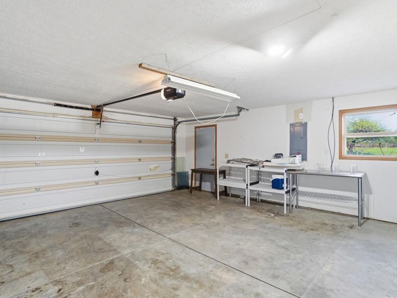 4248 Powell Road, Huber Heights, OH 45424 Photo 62