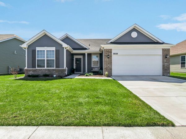 5939 E 111th Lane, Winfield, IN 46307