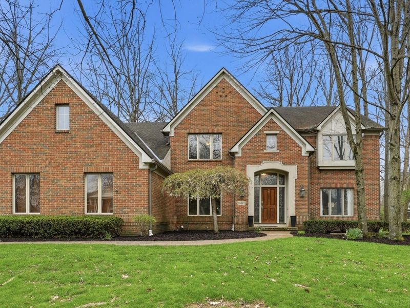 10542 Wellington Boulevard, Powell, OH 43065 Photo 1