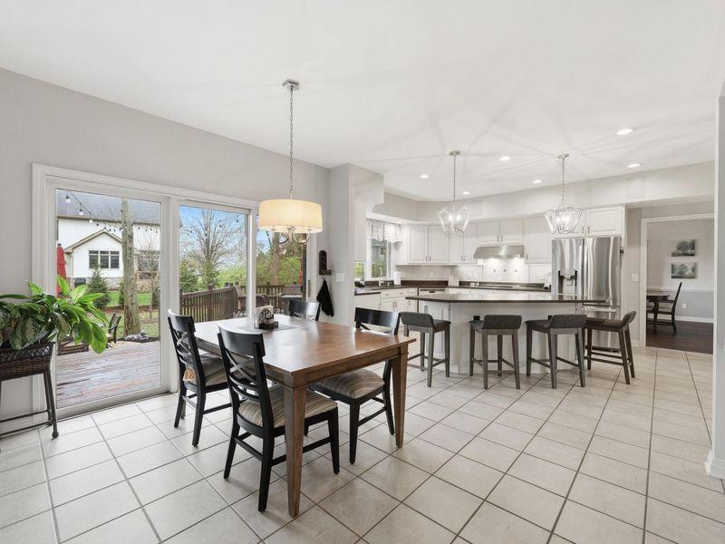 10542 Wellington Boulevard, Powell, OH 43065 Photo 17