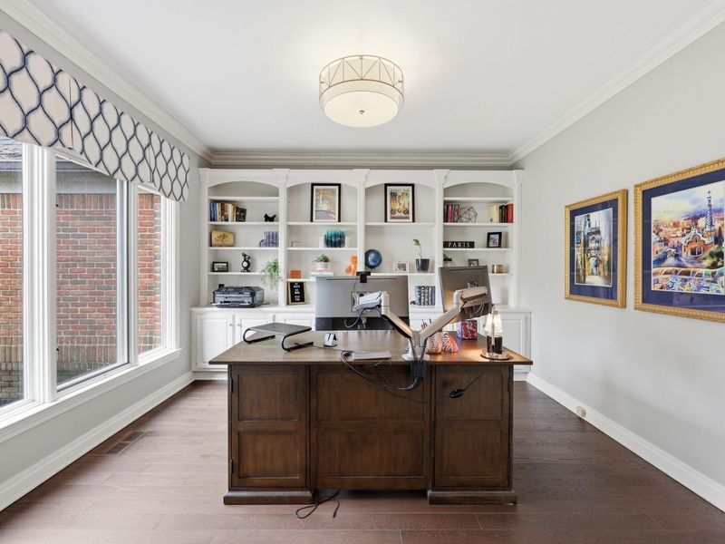 10542 Wellington Boulevard, Powell, OH 43065 Photo 7