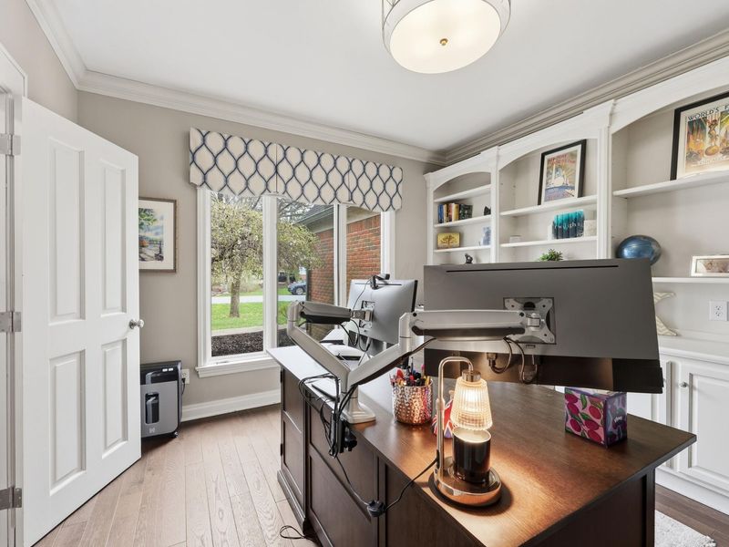 10542 Wellington Boulevard, Powell, OH 43065 Photo 8