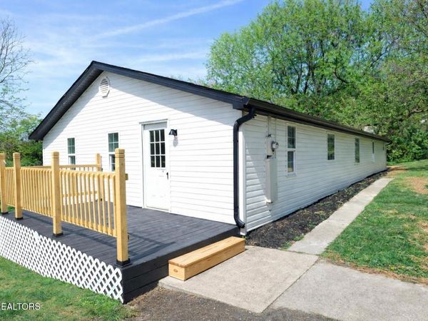 6701 Wilson Drive, Knoxville, TN 37921