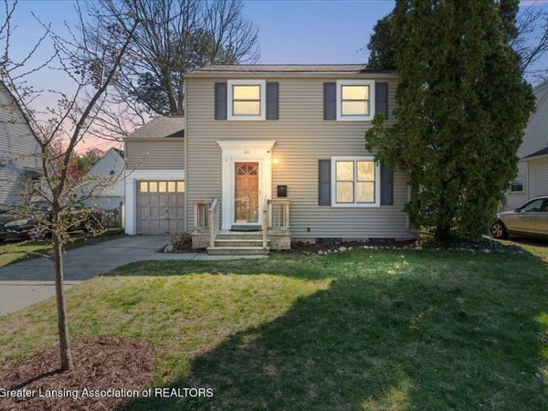 820 Chittenden Drive, East Lansing, MI 48823