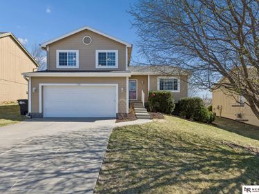 7721 Morris Street , Omaha, NE 68122