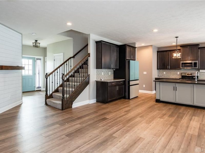 1665 Mulberry Woods Court, Vandalia, OH 45377 Photo 8