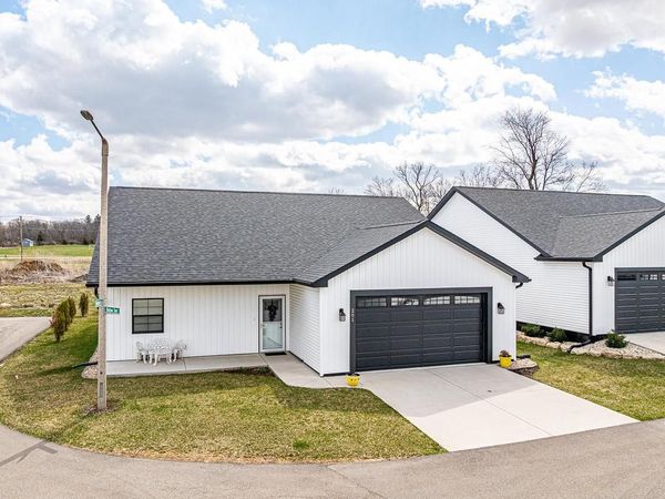 201 Boann Terrace, Belleville, WI 53508