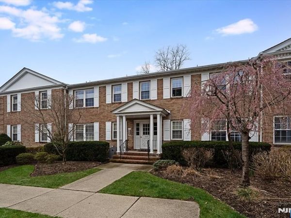 364 E Ridgewood Avenue 6, Unit 6, RIDGEWOOD, NJ 07450