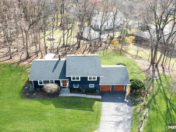 108 Hendrickson, HAWORTH, NJ 07641