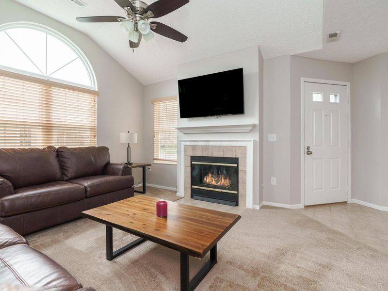 788 Windward Way, Unit 21, Columbus, OH 43230 Photo 5