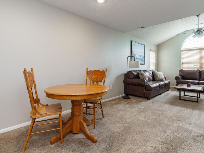 788 Windward Way, Unit 21, Columbus, OH 43230 Photo 9