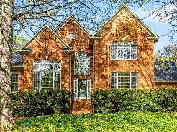 6605 Stonecroft Drive , Oak Ridge, NC 27310