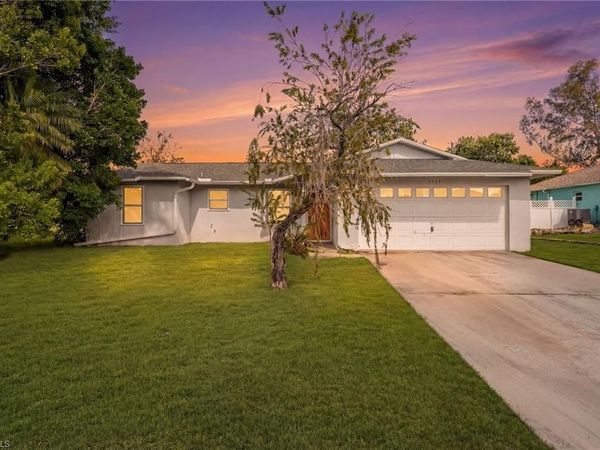 1333 SW 5th PL, CAPE CORAL, FL 33991