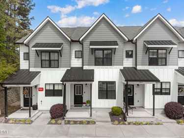 6820 Milligan Way, Unit 104, Raleigh, NC 27613