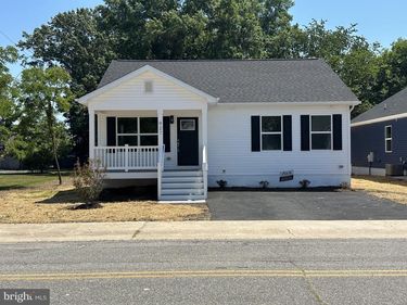 921 JACKSON STREET, COLONIAL BEACH, VA 22443