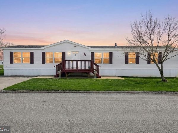 701 CASSEL ROAD, Unit 82, MANCHESTER, PA 17345