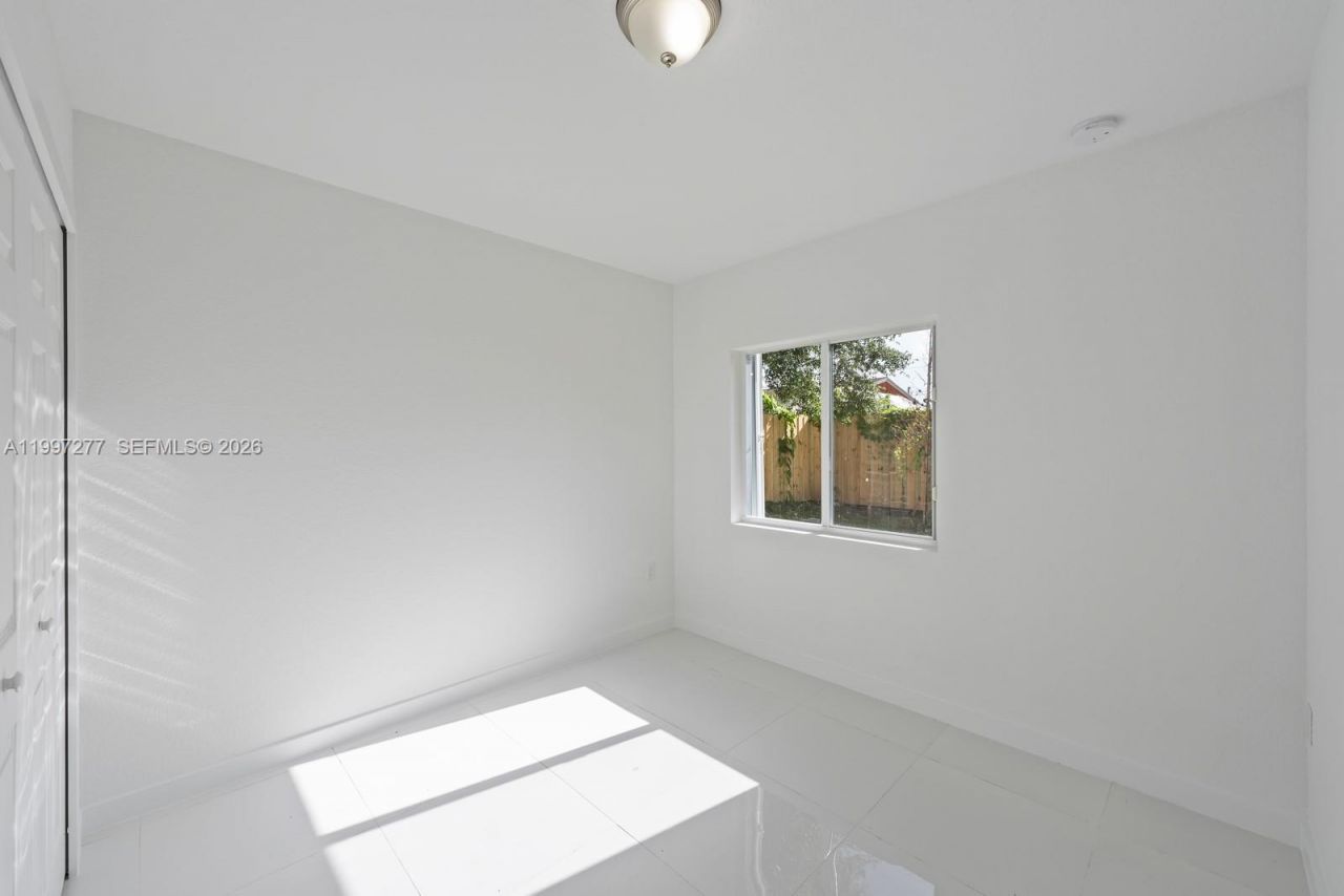 7940 NW 12th Ct, Unit B, Miami, FL 33147 Photo