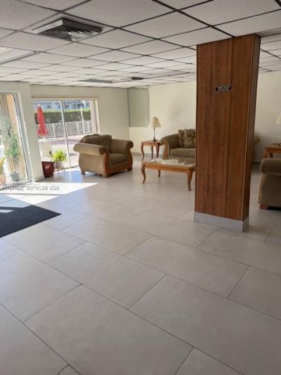 2200 E Hallandale Beach Blvd, Unit 109, Hallandale Beach, FL 33009 Photo