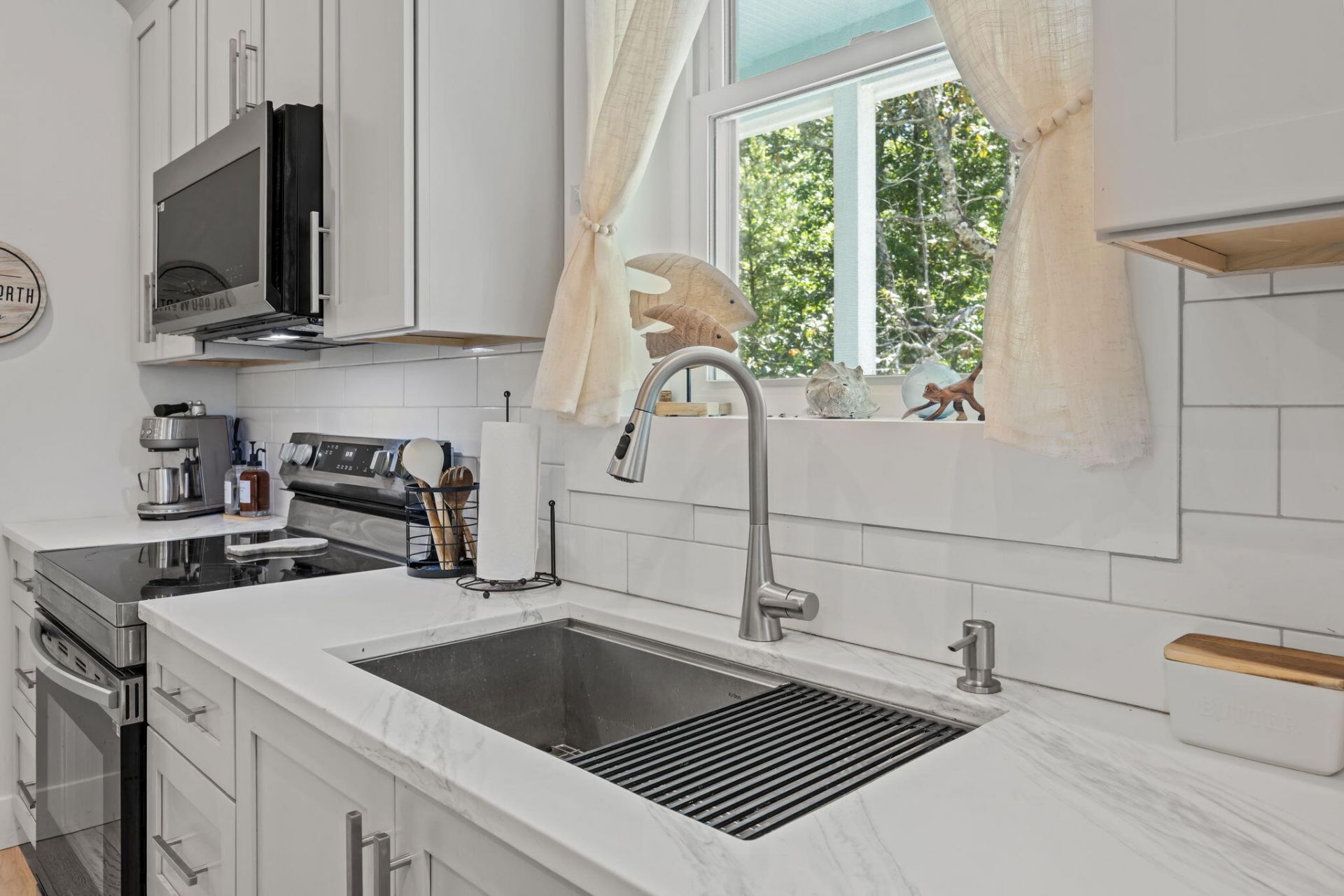 3412 Walter Drive Photo 10