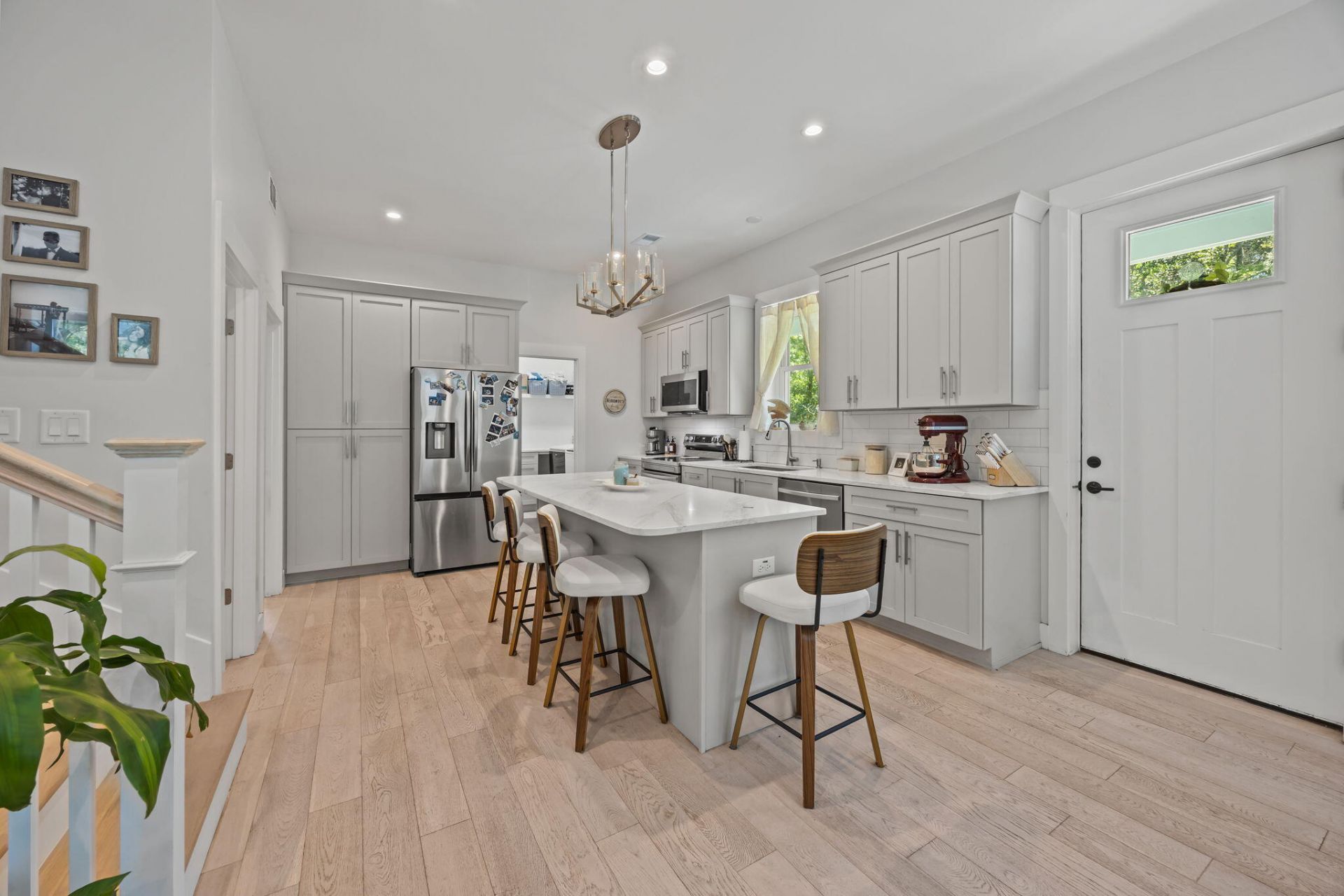 3412 Walter Drive Photo 9