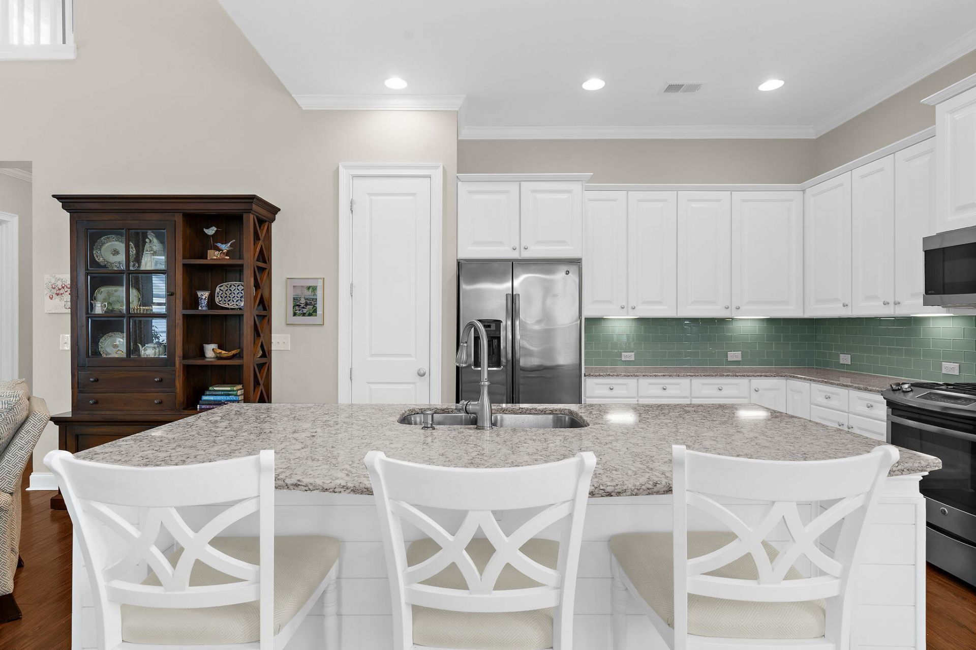 3716 Abercrombie Court Photo 13