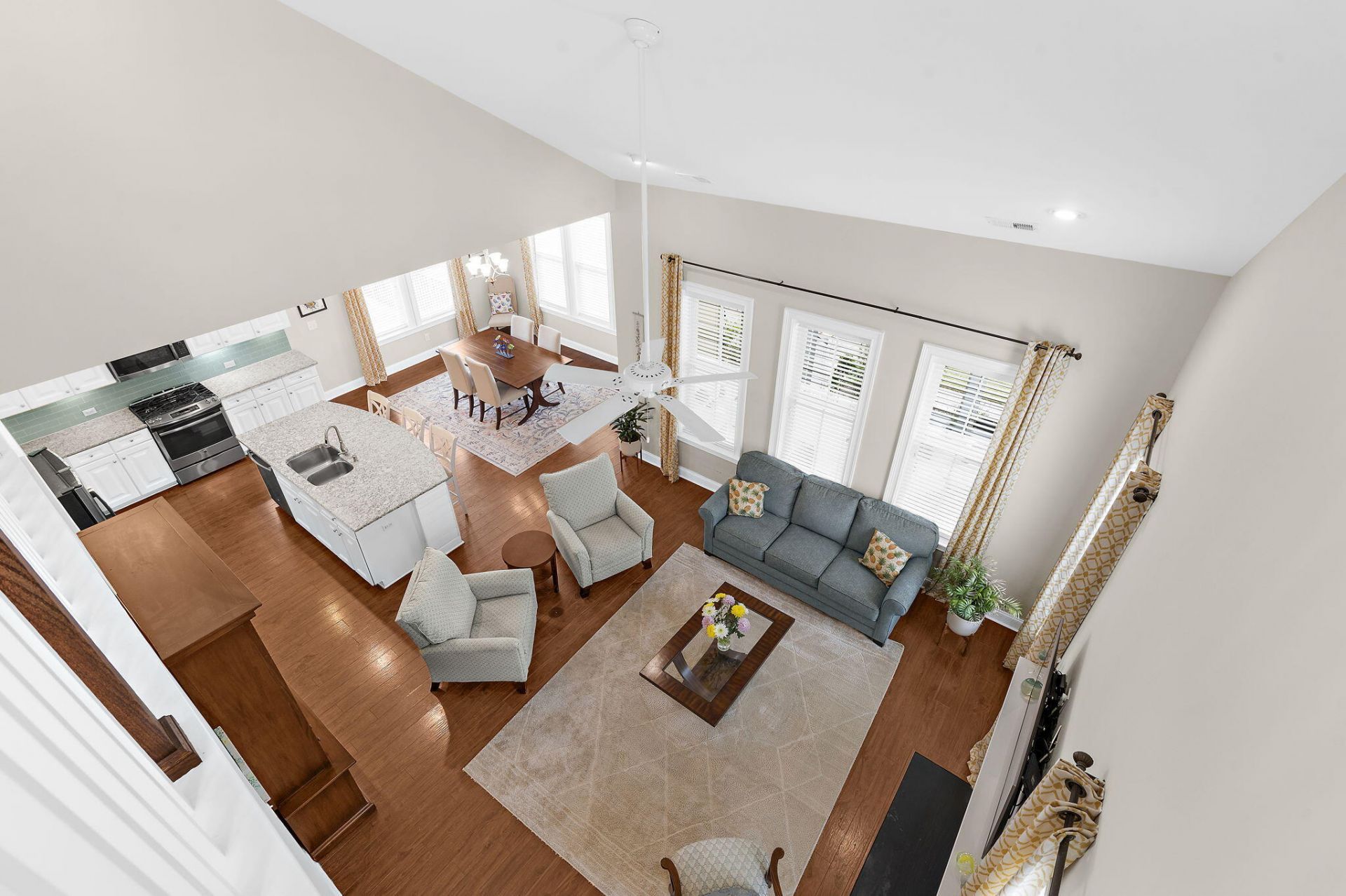 3716 Abercrombie Court Photo 19