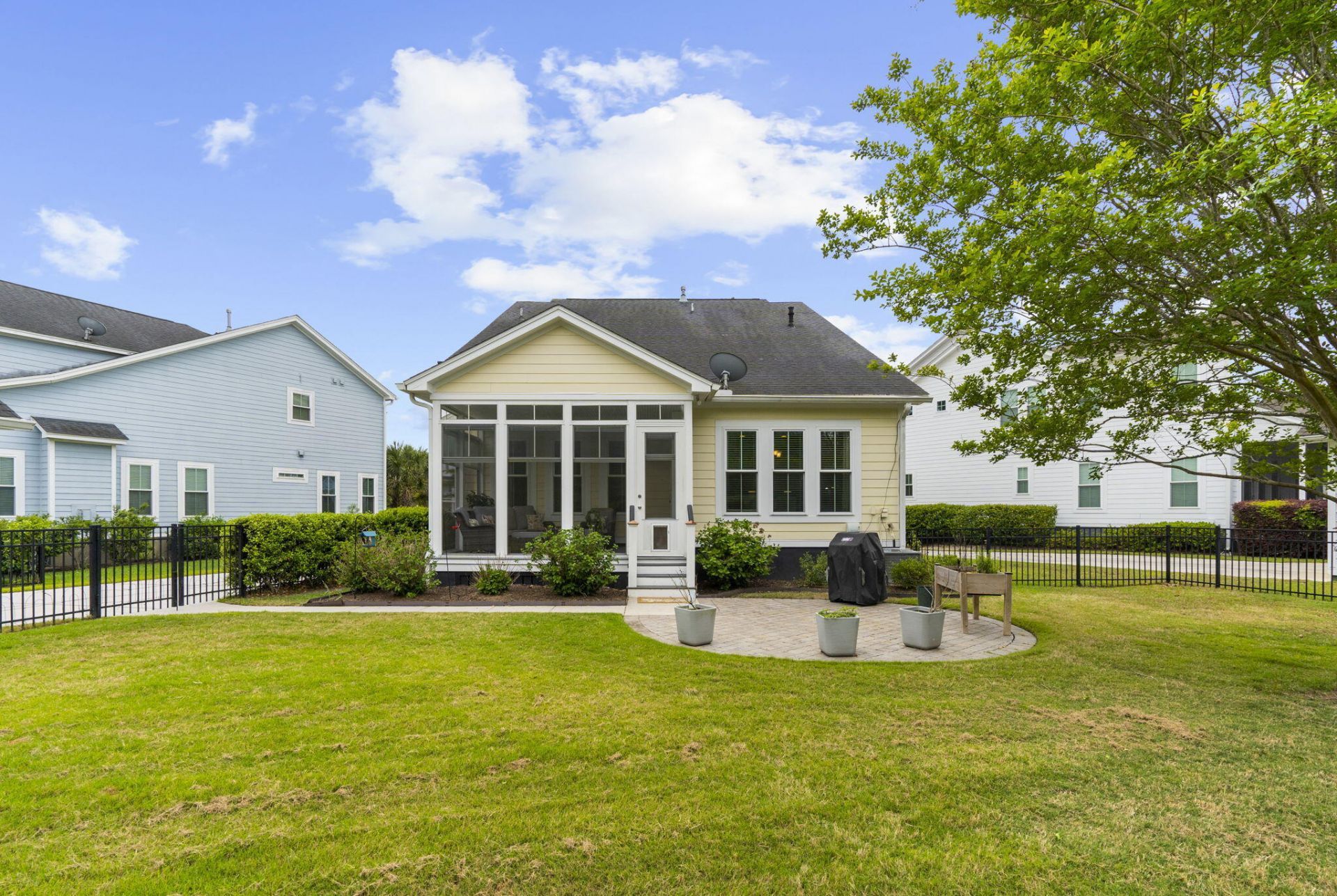 3716 Abercrombie Court Photo 5